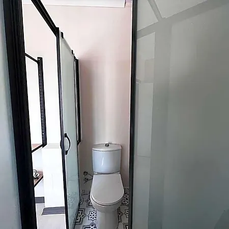 فندق Karakoey 7 Ultra Luxury Flat, 4br, 2ba, Sea View 4*
